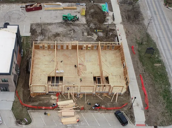 1103 S 44th St #103, Cumming, IA 50061