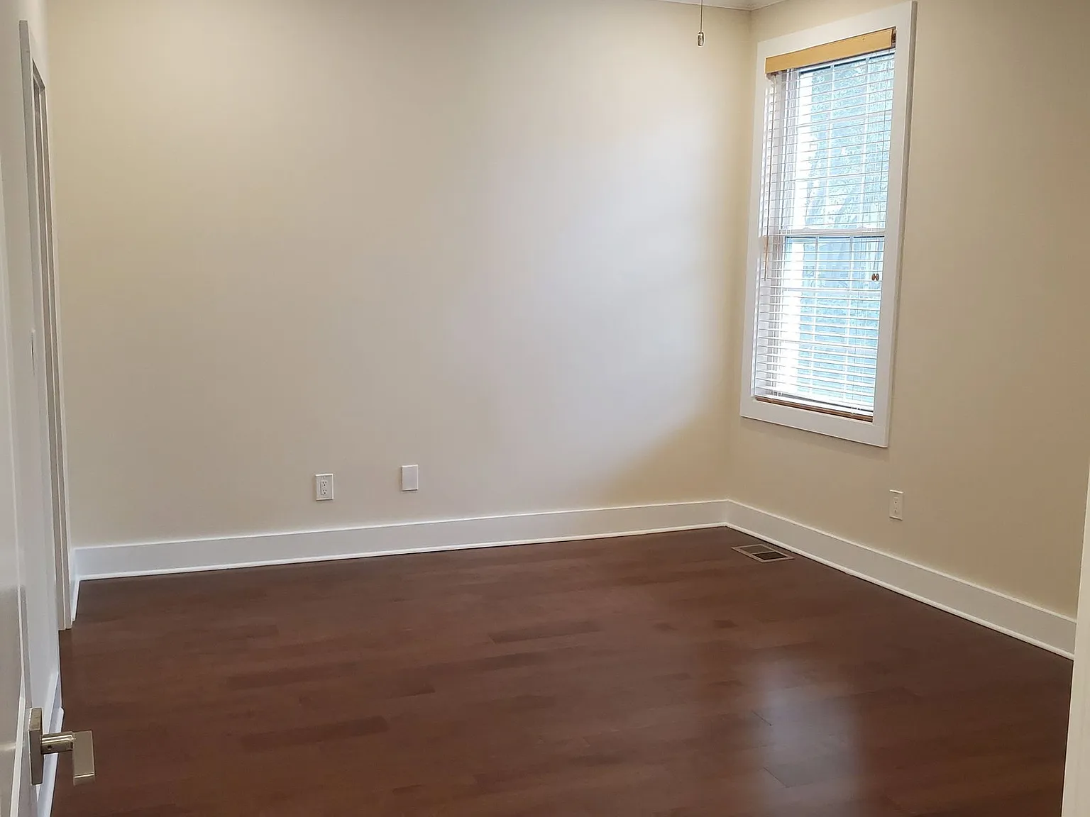2 bed, 2.0 bath, 1750 sqft, $2,750 — Photo 2