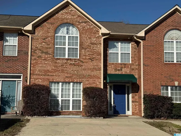 607 Parkside Cir, Helena, AL 35080