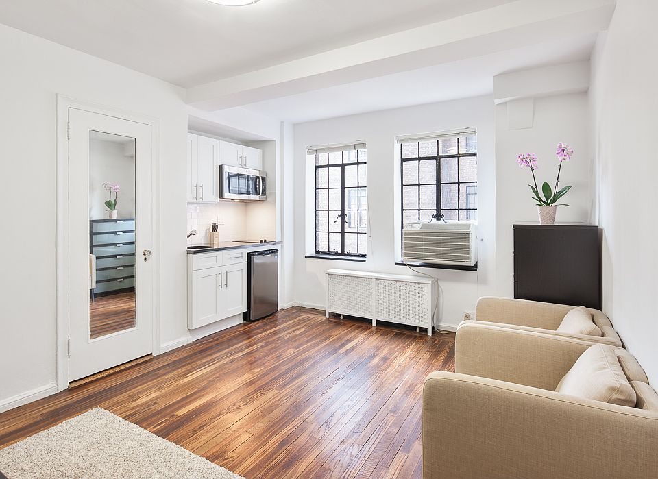 1st image of 45 Tudor City Pl APT 1309