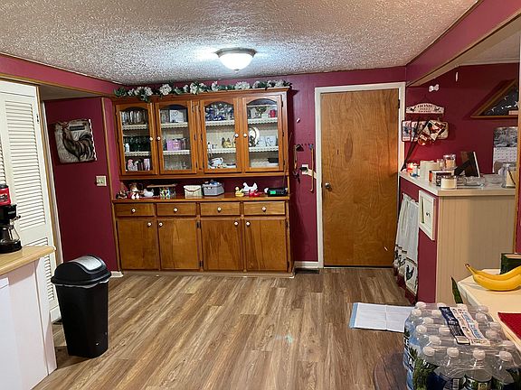 5th image of 620 Catherine Ave