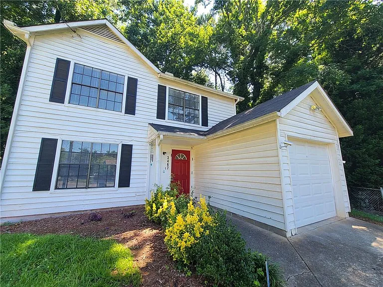 3467 Highland Pine Way — Photo 2