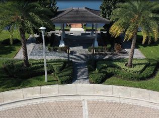 15680 NW 91st Ct, Miami Lakes, FL 33018