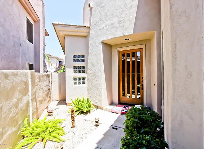1st image of 7394 E Del Acero Dr