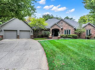 11732 Sunnybrook Pl, Fishers, IN 46038