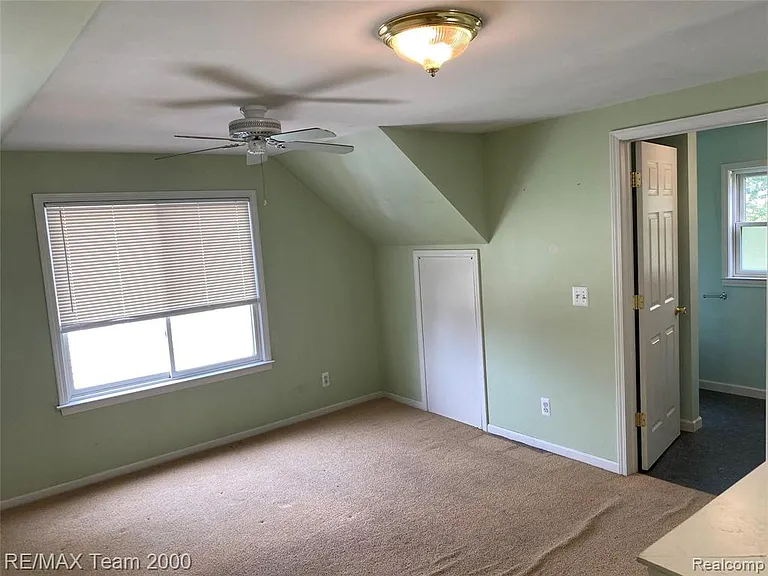 24800 Cooke St — Photo 8