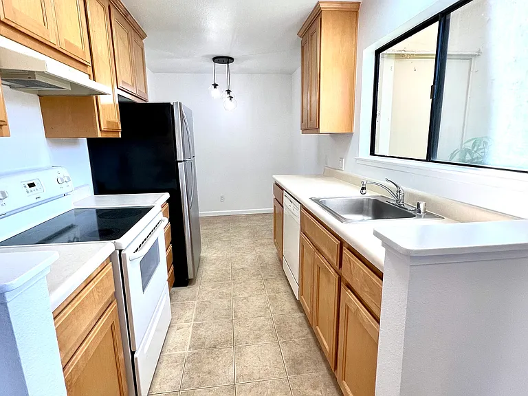 920 Beach Park Blvd #38 — Photo 2