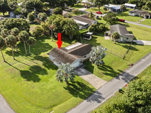 1830 Well Road, Fort Pierce, FL 34945