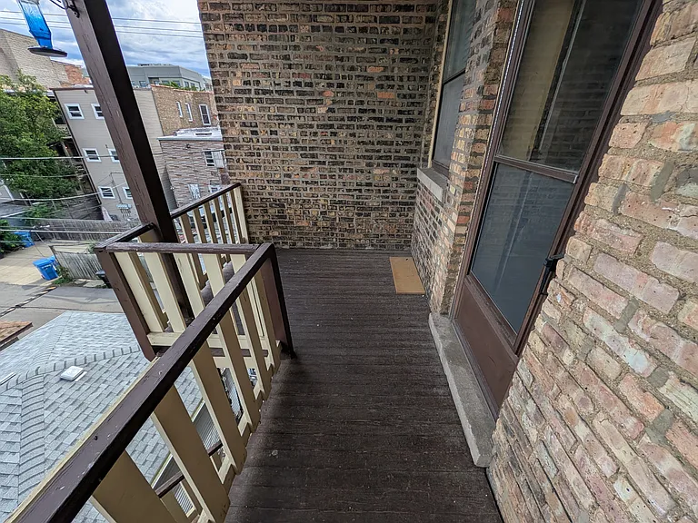 1616 W Cornelia Ave #3 — Photo 17