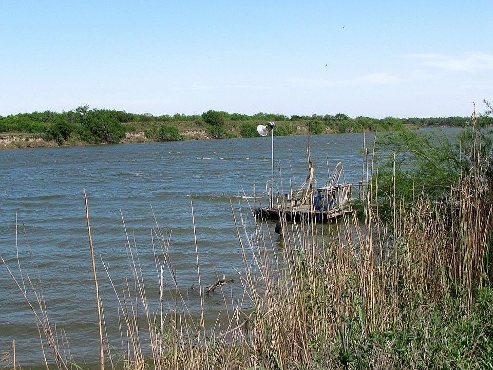 Bend in river
