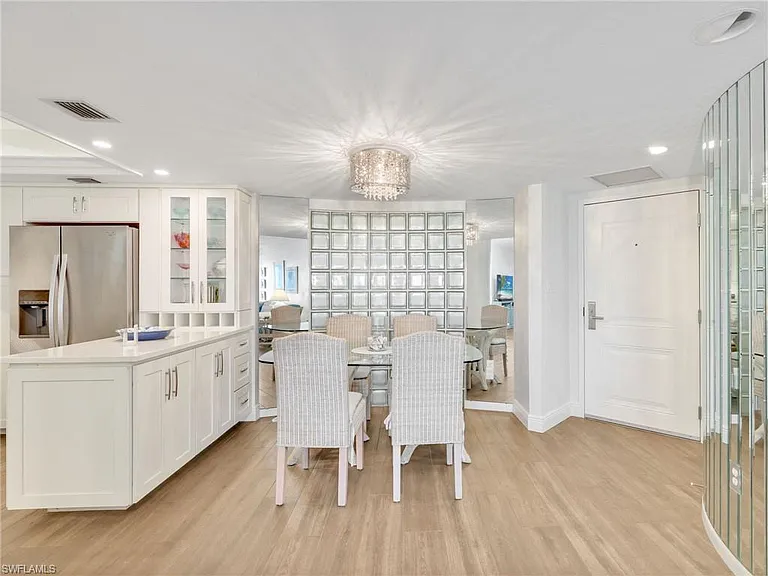 4751 Gulf Shore Blvd N #602 — Photo 27