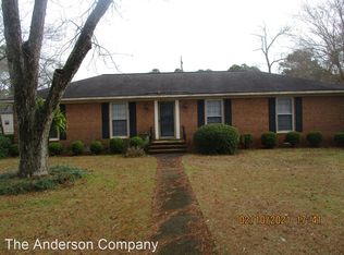 2402 Nottingham Way, Albany, GA 31707