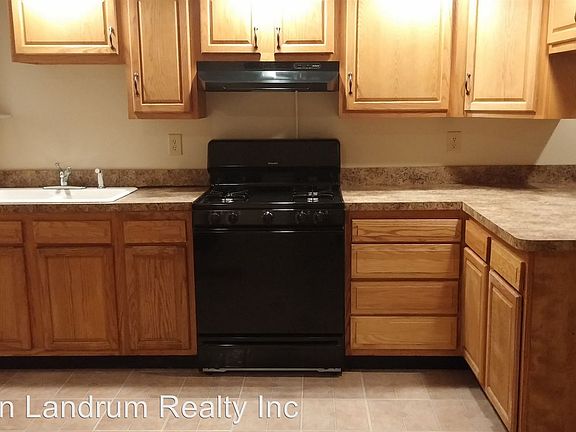 5th image of 2311 Rowan St