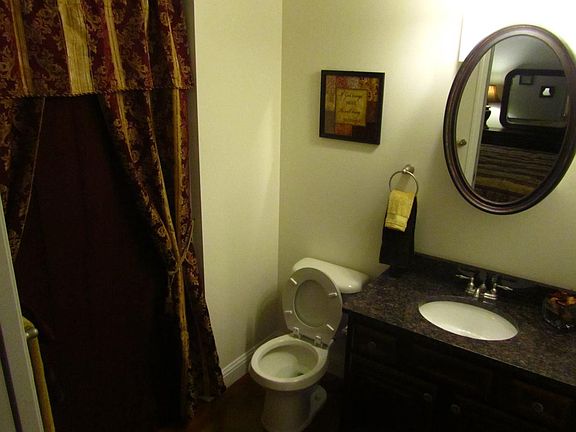 5th image of 1505 Central St