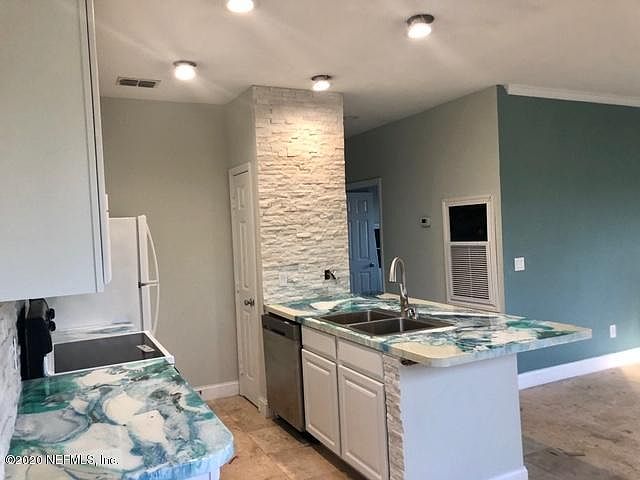 1st image of 190 Veracruz Dr Unit 111