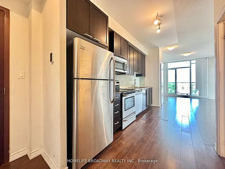 1328 Birchmount Rd #912 — Photo 6