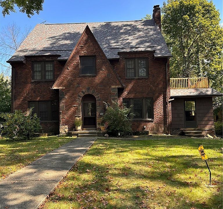 1st image of 1287 Oakridge Dr