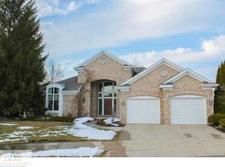 6227 W Golfridge Dr, East Lansing, MI 48823