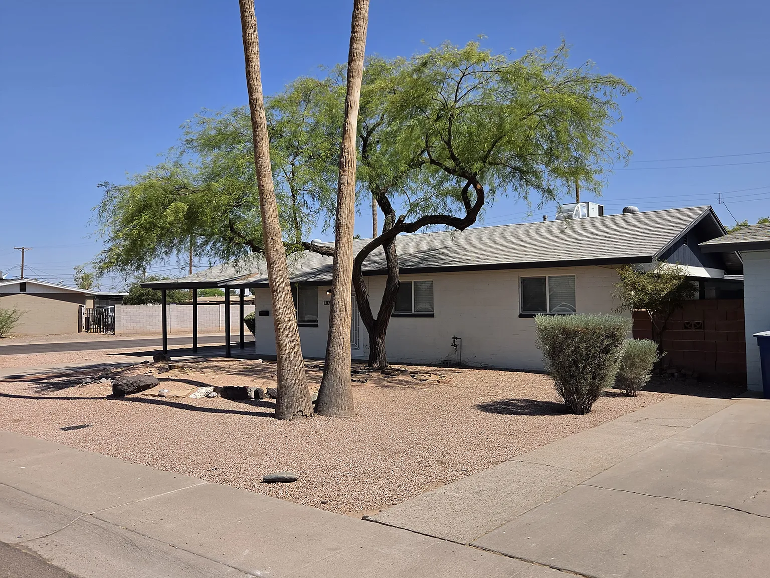4 bed, 1583 sqft, $1,995 — Photo 1