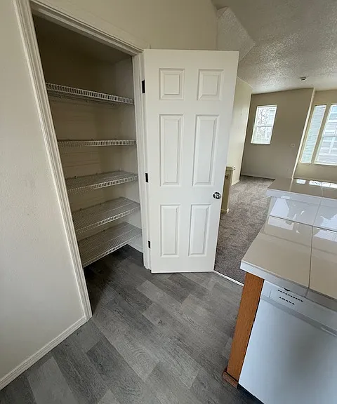 3921 SW 182nd Pl — Photo 7
