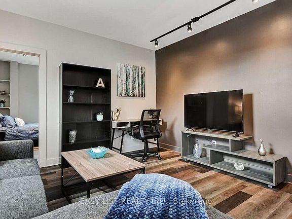 4th image of 205 Marier Ave