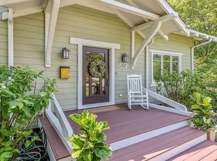 152 Old Green Bay Rd, Winnetka, IL 60093