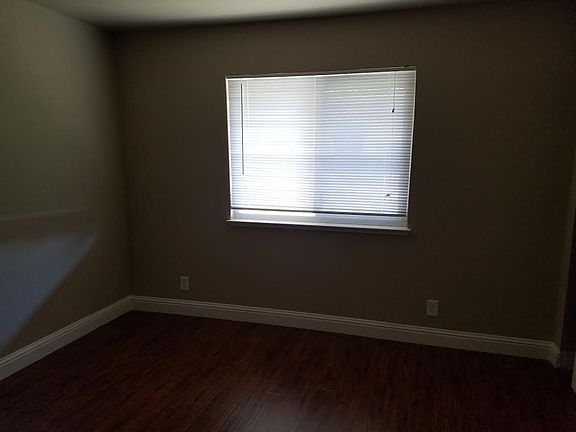 5th image of 4404 Pinell St