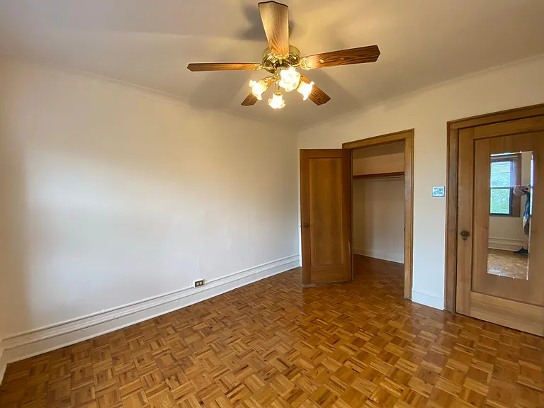 2738 N Pine Grove Ave — Photo 69