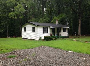 324 Woodland Dr, Louisa, VA 23093