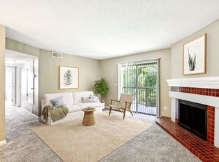 Casa De Fuentes, Overland Park, KS 66210