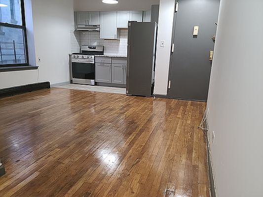 4th image of 1206 Pacific St APT 3B