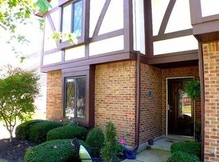 1288 Donson Cir, Kettering, OH 45429
