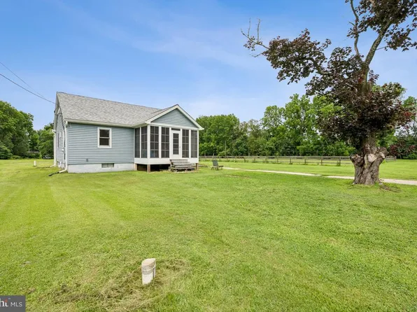 26 Hilliards Bridge Rd, Southampton, NJ 08088