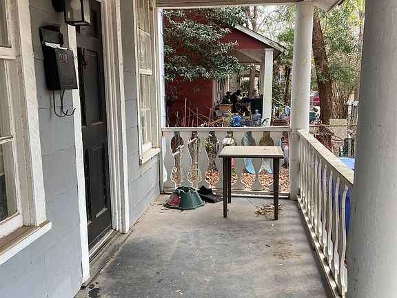 3rd image of 212 Williams St #212