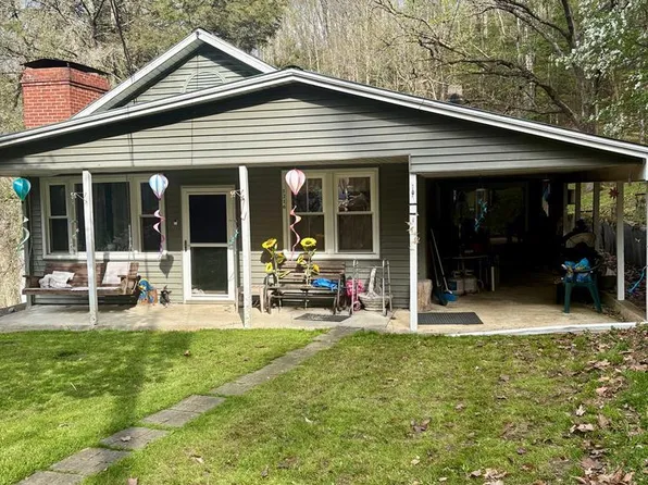 1216 Jug Hollow Rd, Herndon, WV 24726