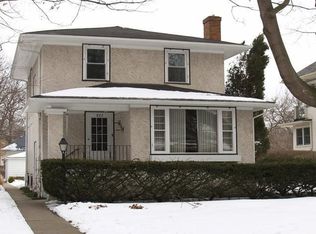 822 N Kenilworth Ave, Oak Park, IL