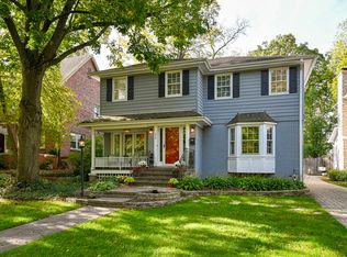 554 Taylor Ave, Glen Ellyn, IL 60137
