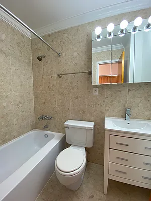 Rented by Stonecrest Realty | media 2