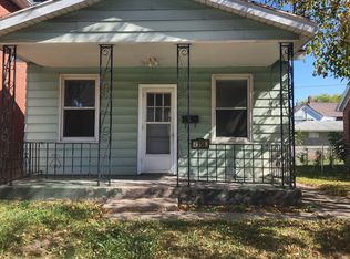 2258 Jackson St, Dubuque, IA 52001