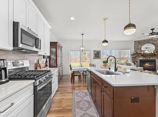 N118W7360 Fairway LANE, Cedarburg, WI