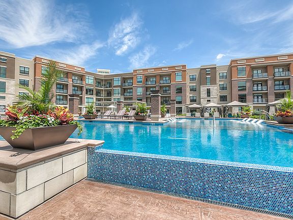 Resort-Style Saltwater Pool