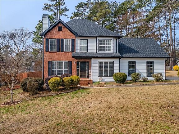 3rd image of 721 Fieldstream Way