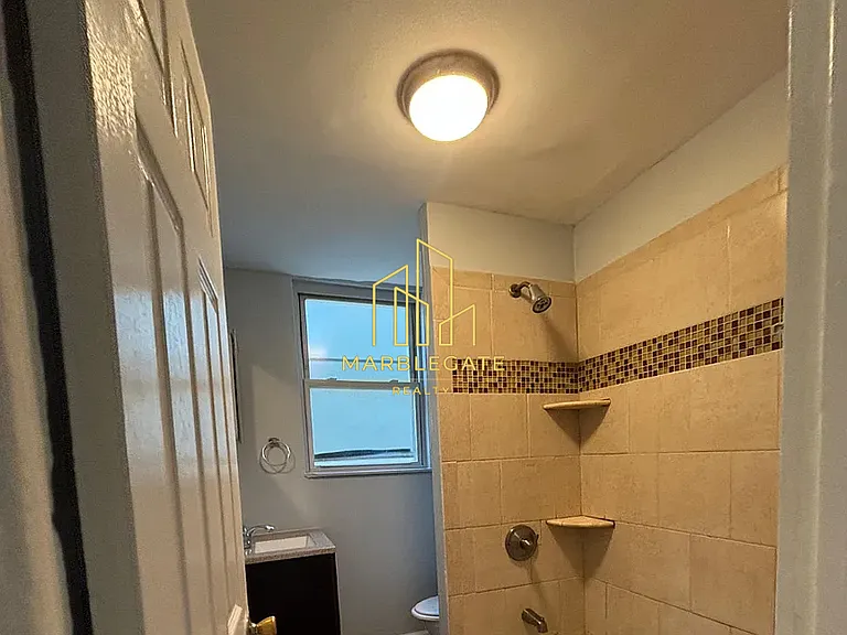 157 Hobson St #22 — Photo 7