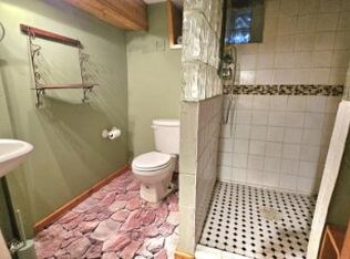 2029 3rd Ave N, Minneapolis, MN 55405