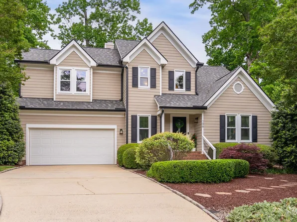 106 Ivy Hollow Ct, Morrisville, NC 27560