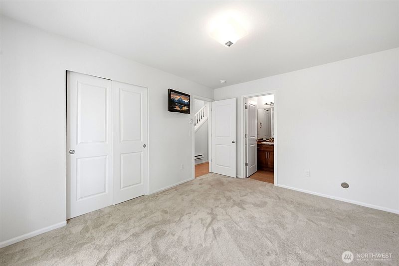 5th image of 11220 19th Drive SE