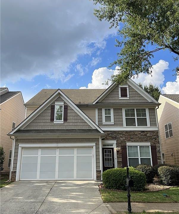 1st image of 3295 Briaroak Dr