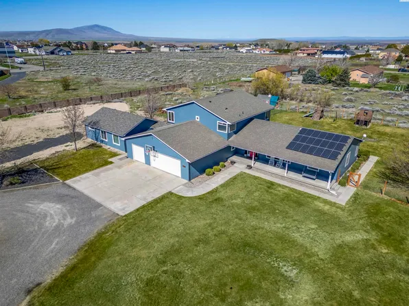 5600 Laurel Dr, West Richland, WA 99353