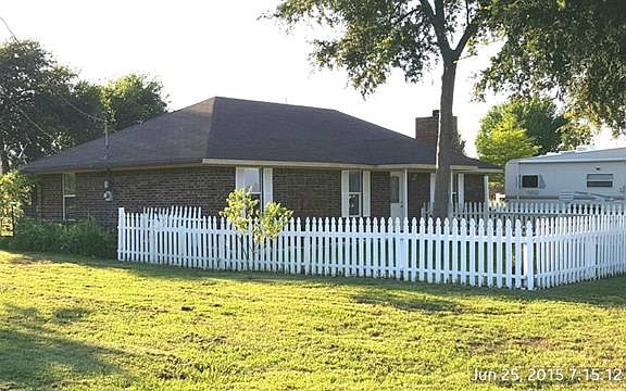 4th image of 6079 Fm 1827