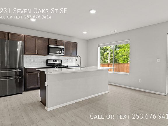 3rd image of 2231 Seven Oaks St SE